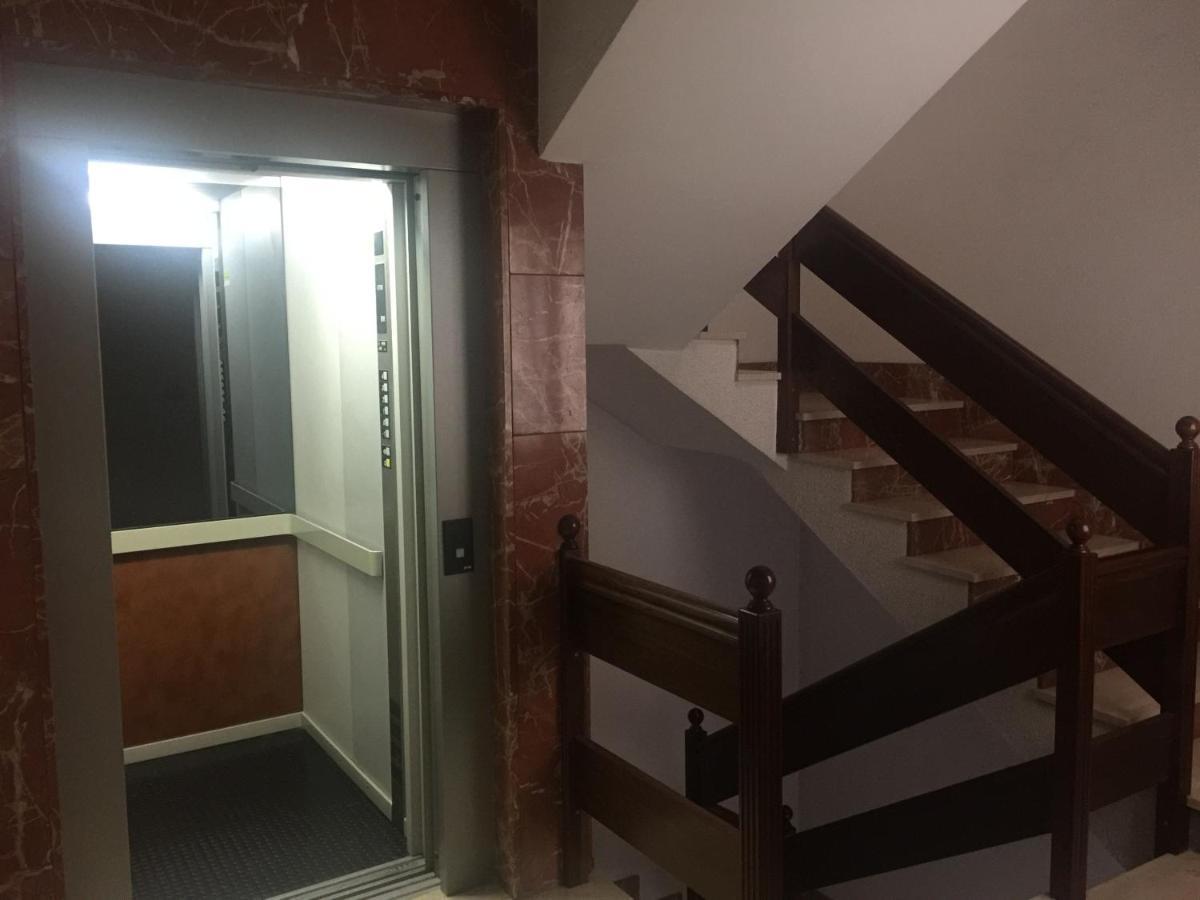 Residencia Universidad Ourense Zewnętrze zdjęcie