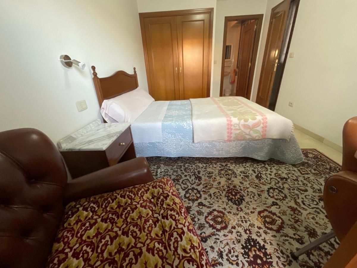 Residencia Universidad Ourense Zewnętrze zdjęcie