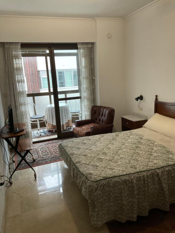 Residencia Universidad Ourense Zewnętrze zdjęcie